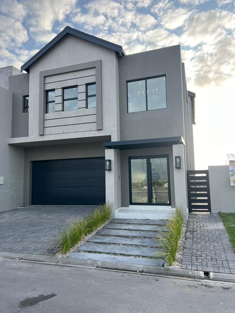 3 Bedroom Property for Sale in Sandown Western Cape